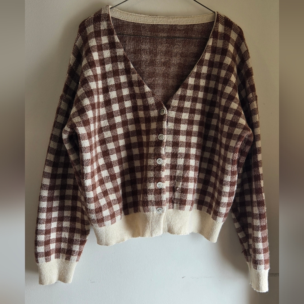 DAZY Oversized Brown Checkered Cardigan